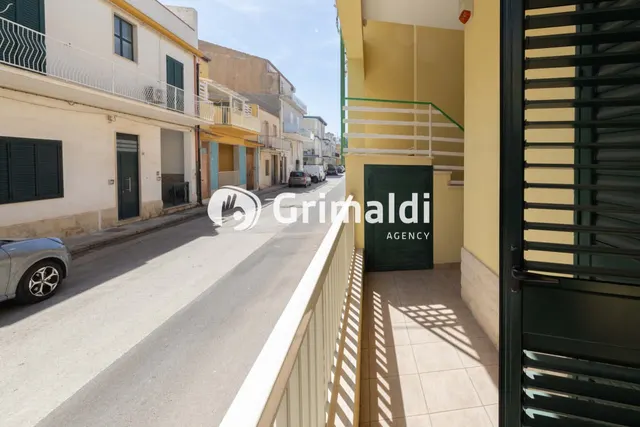 Apartment with verandas in Marina di Ragusa · Photo 6